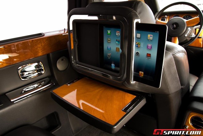 Lộ diện xe sang trọng và lịch lãm của Rolls-Royce Phantom ảnh 3 Lộ diện xe sang trọng và lịch lãm của Rolls-Royce Phantom ảnh 3