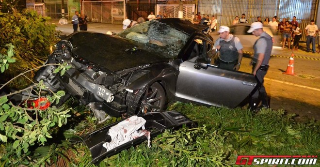 Nissan GT-R độ công suất lớn gây tai nạn chết người ảnh 1 Nissan GT-R độ công suất lớn gây tai nạn chết người ảnh 1