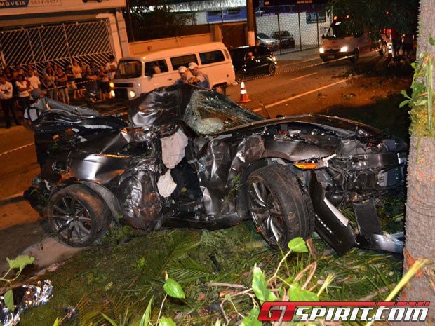 Nissan GT-R độ công suất lớn gây tai nạn chết người ảnh 2 Nissan GT-R độ công suất lớn gây tai nạn chết người ảnh 2