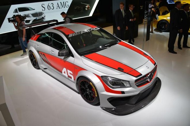 Mercedes-Benz CLA 45 AMG mới sẽ rất hầm hố ảnh 1 Mercedes-Benz CLA 45 AMG mới sẽ rất hầm hố ảnh 1