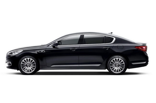 Xế sang Kia K900 sẵn sàng ra mắt ảnh 1 Xế sang Kia K900 sẵn sàng ra mắt ảnh 1