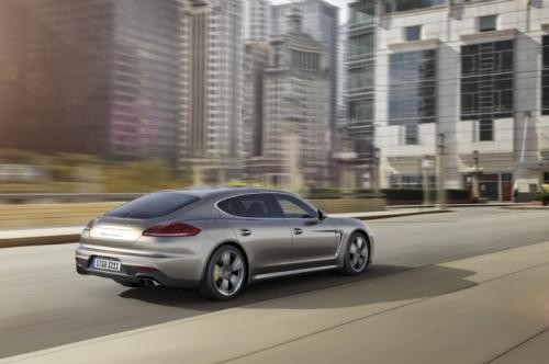 Porsche trình làng Panamera Turbo S 2014 ảnh 1 Porsche trình làng Panamera Turbo S 2014 ảnh 1