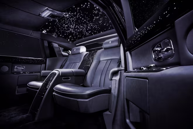 Rolls-Royce Celestial Phantom đính 446 viên kim cương ảnh 3 Rolls-Royce Celestial Phantom đính 446 viên kim cương ảnh 3