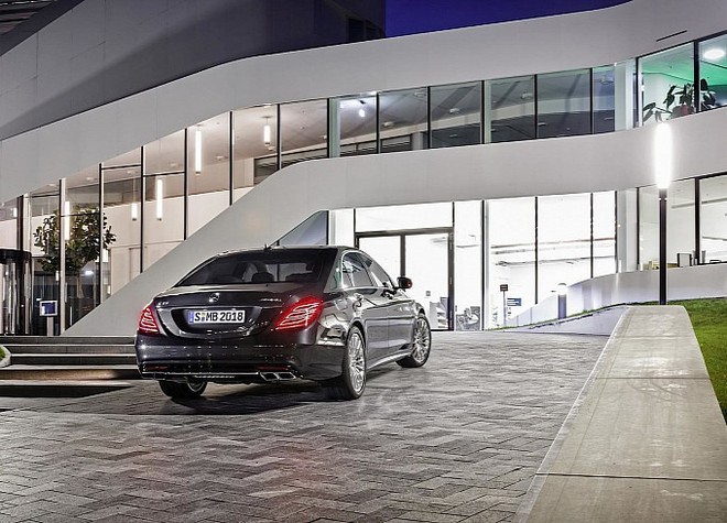 Mercedes trình làng sedan hạng sang S65 AMG 2014 ảnh 3 Mercedes trình làng sedan hạng sang S65 AMG 2014 ảnh 3