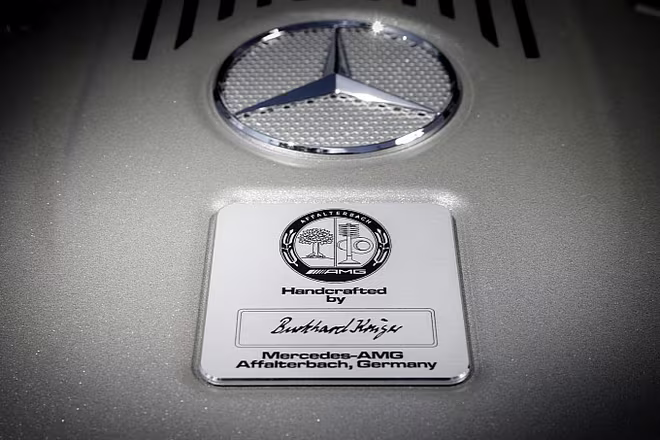 Mercedes trình làng sedan hạng sang S65 AMG 2014 ảnh 11 Mercedes trình làng sedan hạng sang S65 AMG 2014 ảnh 11