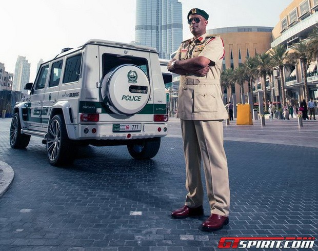 Chiêm ngưỡng xe độ đặc biệt của cảnh sát Dubai ảnh 10 Chiêm ngưỡng xe độ đặc biệt của cảnh sát Dubai ảnh 10