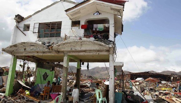 Anh, Nga điều máy bay và tàu quân sự tới hỗ trợ Philippines ảnh 2 Anh, Nga điều máy bay và tàu quân sự tới hỗ trợ Philippines ảnh 2
