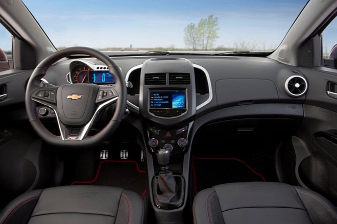 Chevrolet chính thức giới thiệu Sonic RS 2014 ảnh 5 Chevrolet chính thức giới thiệu Sonic RS 2014 ảnh 5