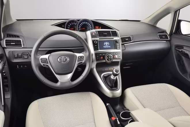 Toyota sử dụng động cơ của BMW cho chiếc xe mới ảnh 4 Toyota sử dụng động cơ của BMW cho chiếc xe mới ảnh 4