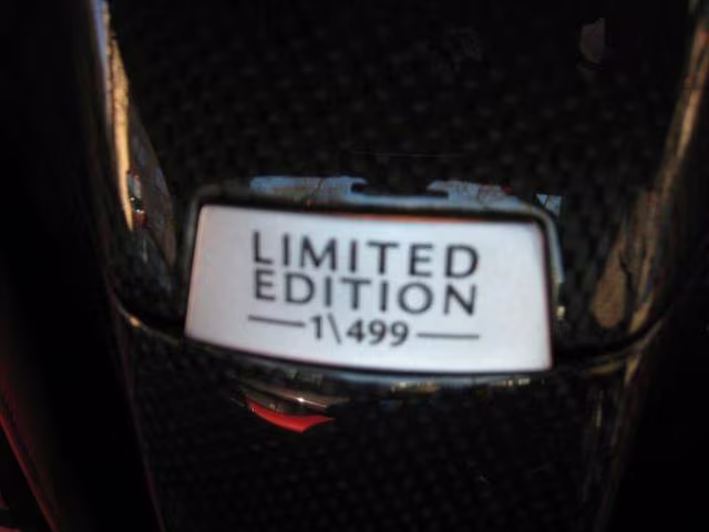 Chiếc LaFerrari đầu tiên được bán với giá hơn 3 triệu USD ảnh 6