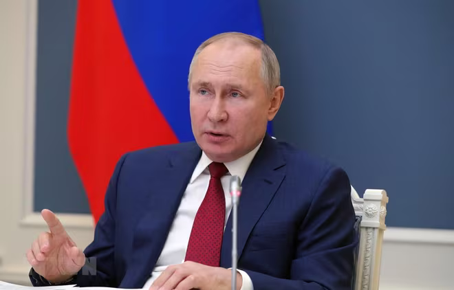 Ông Putin cảnh báo phương Tây không nên vượt qua ranh giới đỏ