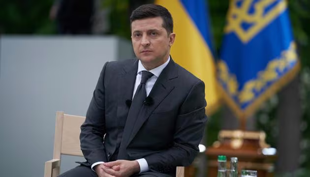 Tổng thống Ukraina Volodymyr Zelensky muốn gặp mặt trực tiếp ông Joe Biden Tổng thống Ukraina Volodymyr Zelensky muốn gặp mặt trực tiếp ông Joe Biden