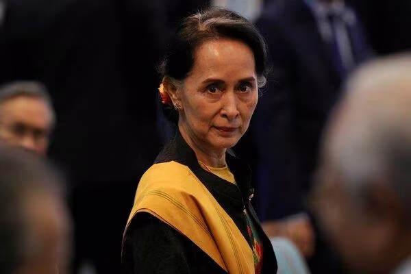 Bà Suu Kyi bị chính quyền quân sự cáo buộc nhiều tội danh Bà Suu Kyi bị chính quyền quân sự cáo buộc nhiều tội danh