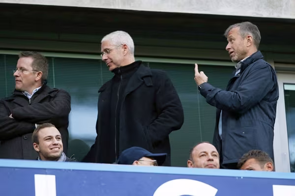 Chelsea đã đè bẹp M.U như thế nào? ảnh 11