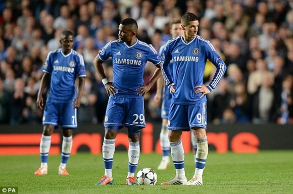 Đánh sập Stamford Bridge, Atletico xuất sắc vào chung kết ảnh 5 Đánh sập Stamford Bridge, Atletico xuất sắc vào chung kết ảnh 5
