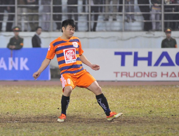 Hoãn giải nghệ, Văn Quyến bất ngờ trở lại đá tại AFC Cup ảnh 1 Hoãn giải nghệ, Văn Quyến bất ngờ trở lại đá tại AFC Cup ảnh 1