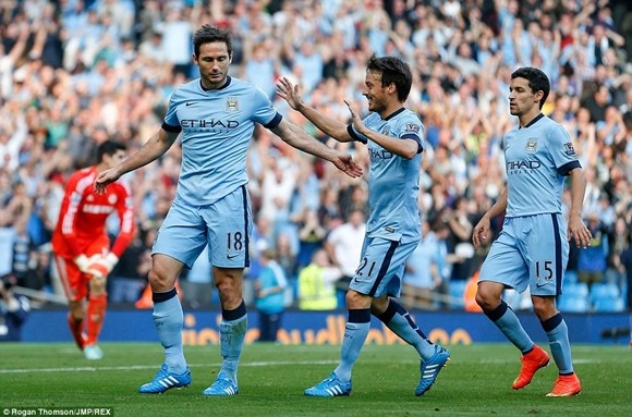 Lampard giúp Man City cầm hòa Chelsea ảnh 4 Lampard giúp Man City cầm hòa Chelsea ảnh 4