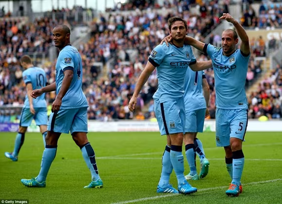 Lampard ghi bàn "như điên" ở Man City ảnh 3 Lampard ghi bàn "như điên" ở Man City ảnh 3