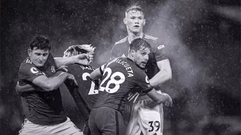 Hình ảnh thiếu thuyết phục được Maguire đưa ra so sánh để biện minh