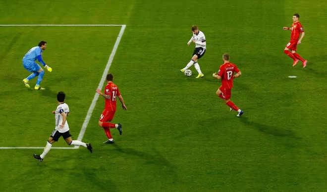 Pha bỏ lỡ khó tin của Timo Werner Pha bỏ lỡ khó tin của Timo Werner
