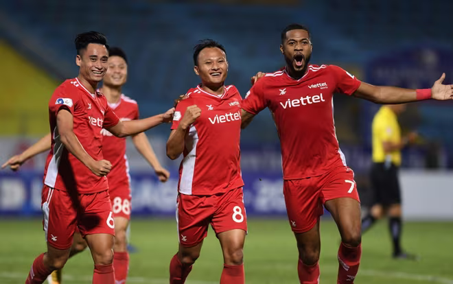 Trọng Hoàng mang về 3 điểm quý giá cho Viettel trước Hà Nội FC Trọng Hoàng mang về 3 điểm quý giá cho Viettel trước Hà Nội FC