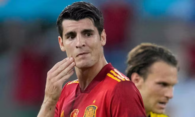 Morata gây thất vọng trước Thụy Điển