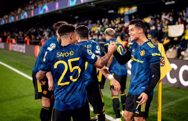 Ronaldo và Sancho cùng ghi bàn giúp MU giành vé sớm Ronaldo và Sancho cùng ghi bàn giúp MU giành vé sớm