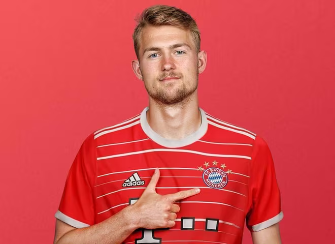 De Ligt sẽ khoác áo Bayern Munich mùa tới De Ligt sẽ khoác áo Bayern Munich mùa tới