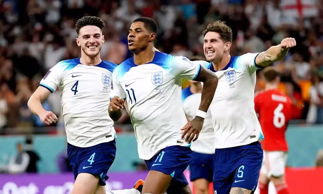 Anh vào vòng 1/8 với ngôi đầu bảng B Anh vào vòng 1/8 với ngôi đầu bảng B