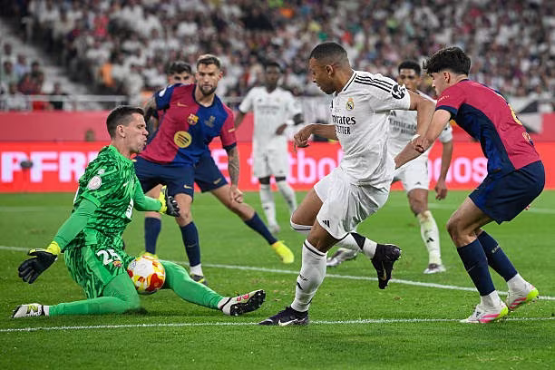 Real và Barca tạo nên trận chung kết hấp dẫn