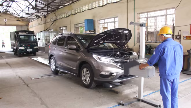 Nhiều loại ô tô được miễn kiểm tra khí thải từ 15/2/2021 tới đây Nhiều loại ô tô được miễn kiểm tra khí thải từ 15/2/2021 tới đây