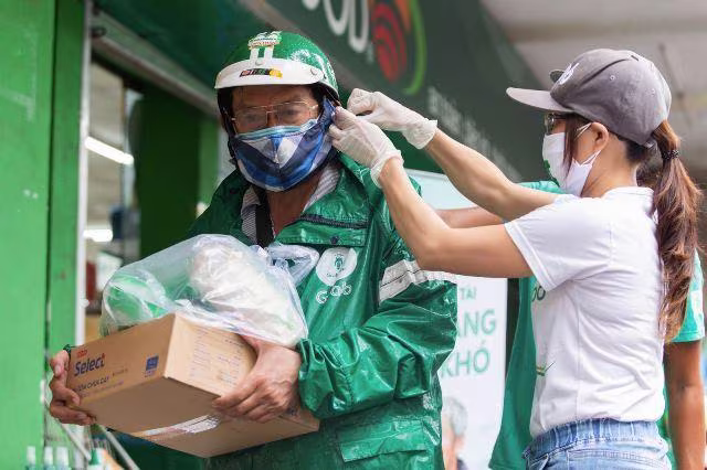 Grab cam kết sẽ hỗ trợ toàn bộ đối tác tài xế ở khu vực Đông Nam Á được tiếp cận với vaccine Covid-19 Grab cam kết sẽ hỗ trợ toàn bộ đối tác tài xế ở khu vực Đông Nam Á được tiếp cận với vaccine Covid-19