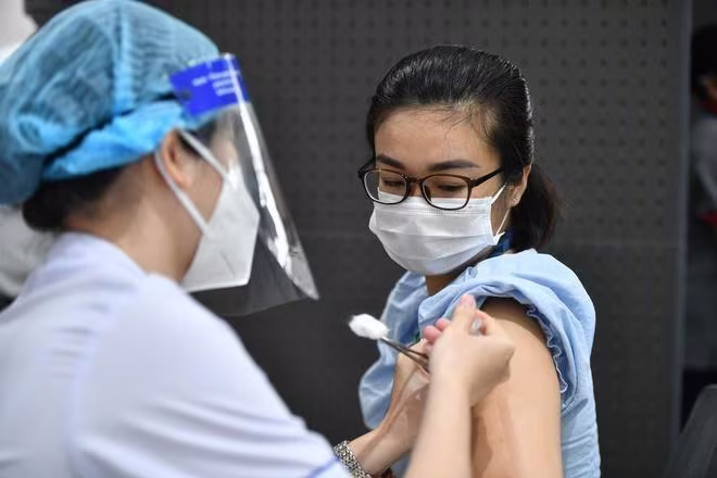 Bộ NN&PTNT cho biết, sẽ kiến nghị Chính phủ, Thủ tướng Chính phủ có cơ chế “mở cửa” với lao động đã tiêm vaccine Bộ NN&PTNT cho biết, sẽ kiến nghị Chính phủ, Thủ tướng Chính phủ có cơ chế “mở cửa” với lao động đã tiêm vaccine