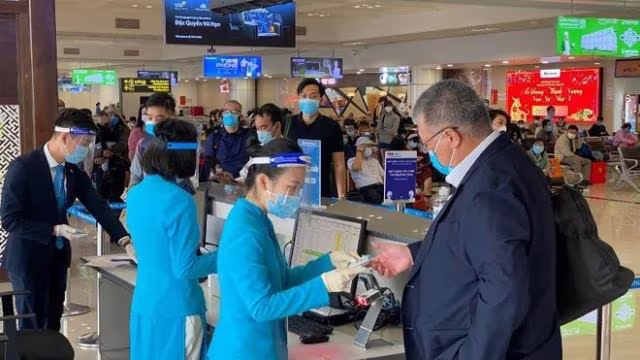 Cục Hàng không vừa có chỉ đạo mới nhất về việc test Covid-19 cho khách nhập cảnh Việt Nam Cục Hàng không vừa có chỉ đạo mới nhất về việc test Covid-19 cho khách nhập cảnh Việt Nam
