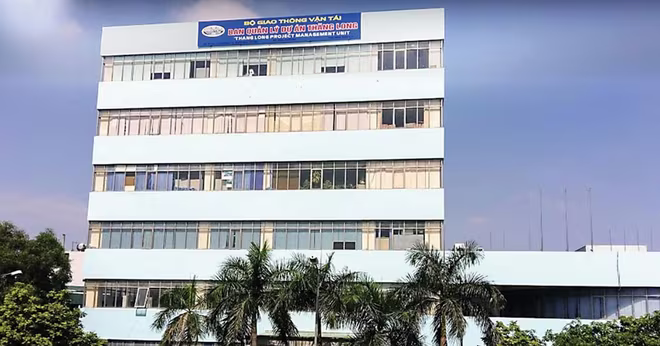 Giám đốc Ban QLDA Thăng Long vừa xin nghỉ hưu sớm Giám đốc Ban QLDA Thăng Long vừa xin nghỉ hưu sớm