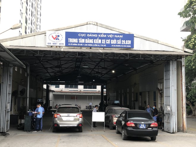 Các Trung tâm đăng kiểm khuyến cáo, chủ xe cần xem xét kỹ và chuẩn bị giấy tờ đầy đủ trước khi đưa xe đi kiểm định