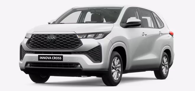Innova Cross 2.0 G cũng vừa được Toyota cho ra mắt thị trường Việt với giá bán từ 730 triệu đồng