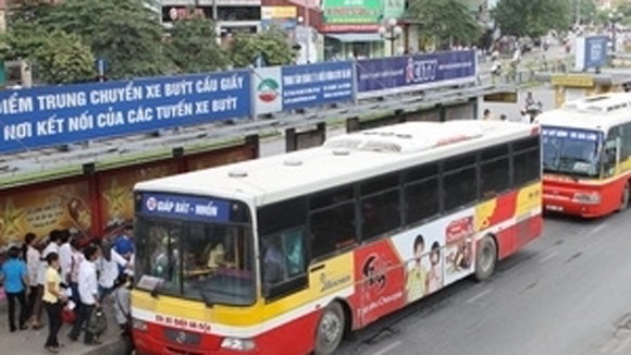 Tăng cường xe buýt cho kỳ thi đại học ảnh 1 Tăng cường xe buýt cho kỳ thi đại học ảnh 1