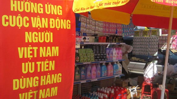 Tiếp tục kiểm soát chặt giá cả, chất lượng hàng hóa ảnh 1 Tiếp tục kiểm soát chặt giá cả, chất lượng hàng hóa ảnh 1