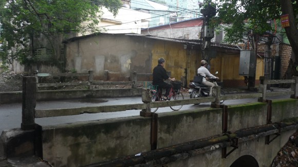 Cầu hỏng ảnh 1 Cầu hỏng ảnh 1
