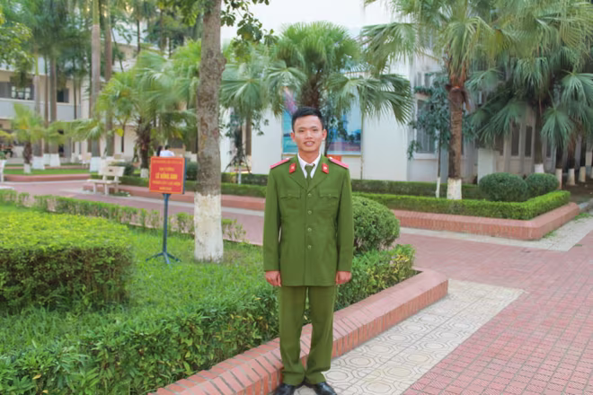 Gặp gỡ chàng thủ khoa Học viện cảnh sát nhân dân ảnh 2 Gặp gỡ chàng thủ khoa Học viện cảnh sát nhân dân ảnh 2