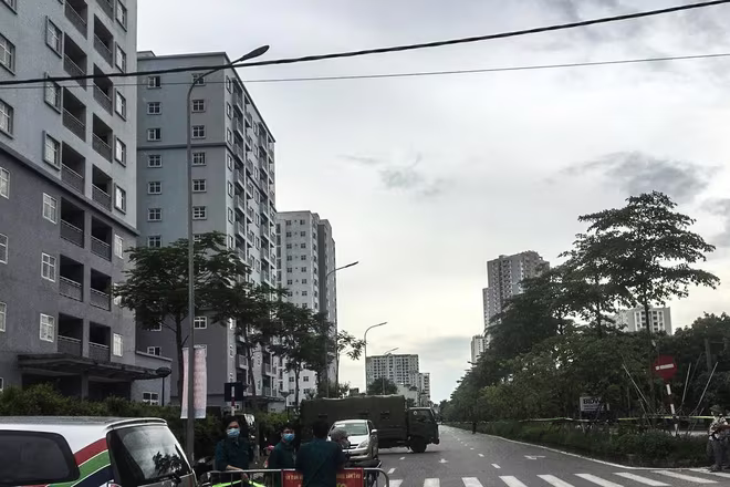 Khu chung cư Đền Lừ 3, nơi sẽ là khu điều trị bệnh nhân Covid-19 không triệu chứng, hoặc triệu chứng nhẹ ở Hà Nội Khu chung cư Đền Lừ 3, nơi sẽ là khu điều trị bệnh nhân Covid-19 không triệu chứng, hoặc triệu chứng nhẹ ở Hà Nội