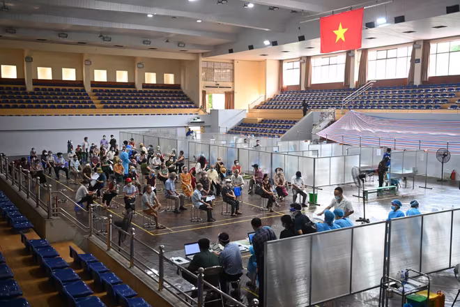Hà Nội đã triển khai rất thành công chương trình tiêm vaccine phòng ngừa Covid-19 Hà Nội đã triển khai rất thành công chương trình tiêm vaccine phòng ngừa Covid-19