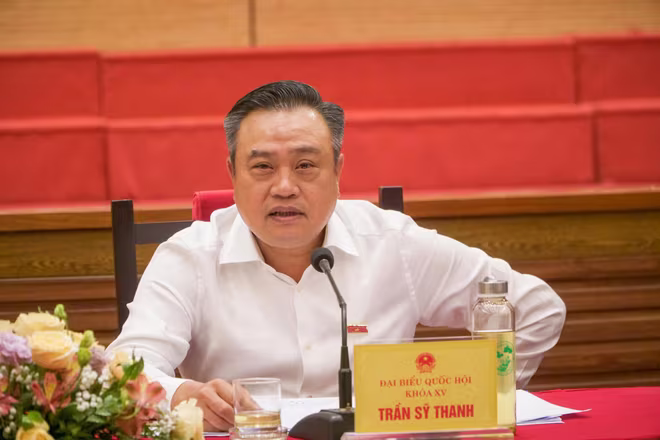 Chủ tịch UBND TP Hà Nội Trần Sỹ Thanh cùng các đại biểu Quốc hội đơn vị bầu cử số 10 tiếp xúc với cử tri huyện Sóc Sơn chuẩn bị cho Kỳ họp thứ 5, Quốc hội khoá XV.