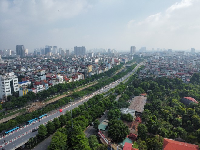 Hà Nội thống nhất phương án tuyến ống dẫn nước sông Hồng từ cống qua đê đi hướng đường Võ Chí Công đưa nước vào đầu sông Tô Lịch tại vị trí cống qua đường Hoàng Quốc Việt.