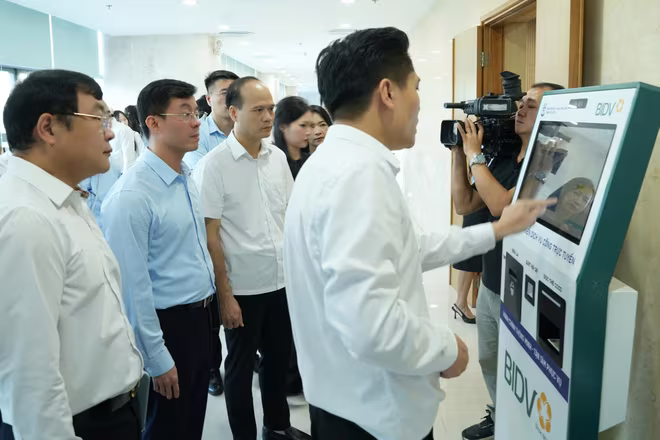 Mô hình Dịch vụ công lưu động tại xã Mỹ Đức và Điểm hành chính công cộng đồng tại xã Đại Thanh sẽ mang đến nhiều thuận tiện cho người dân
