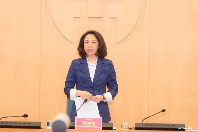 Phó Chủ tịch UBND TP Hà Nội Vũ Thu Hà yêu cầu các trường học ở Hà Nội phải công khai thực đơn và nguồn gốc thực phẩm của bữa ăn bán trú