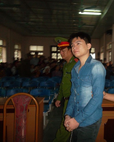 Giả vờ gõ cửa xin nước, giết chết bà hàng xóm cướp tài sản ảnh 1 Giả vờ gõ cửa xin nước, giết chết bà hàng xóm cướp tài sản ảnh 1