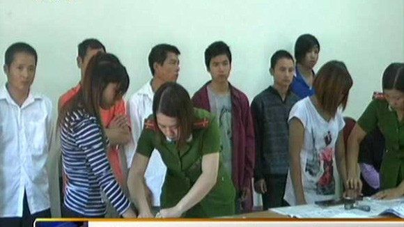Tiếp nhận 23 nạn nhân bị lừa bán sang Trung Quốc ảnh 1 Tiếp nhận 23 nạn nhân bị lừa bán sang Trung Quốc ảnh 1