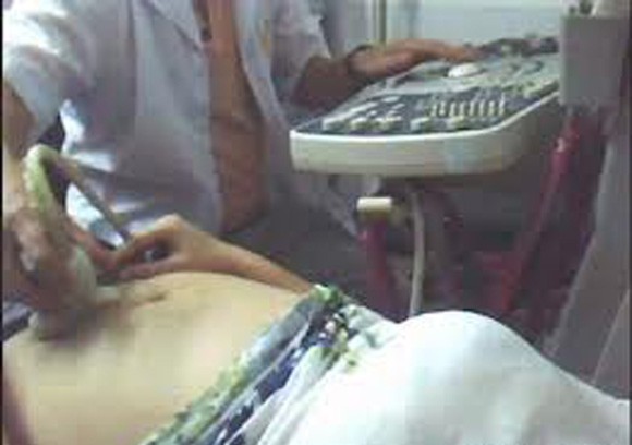 Bất chấp "lệnh" cấm, vẫn siêu âm lựa chọn giới tính thai nhi ảnh 1